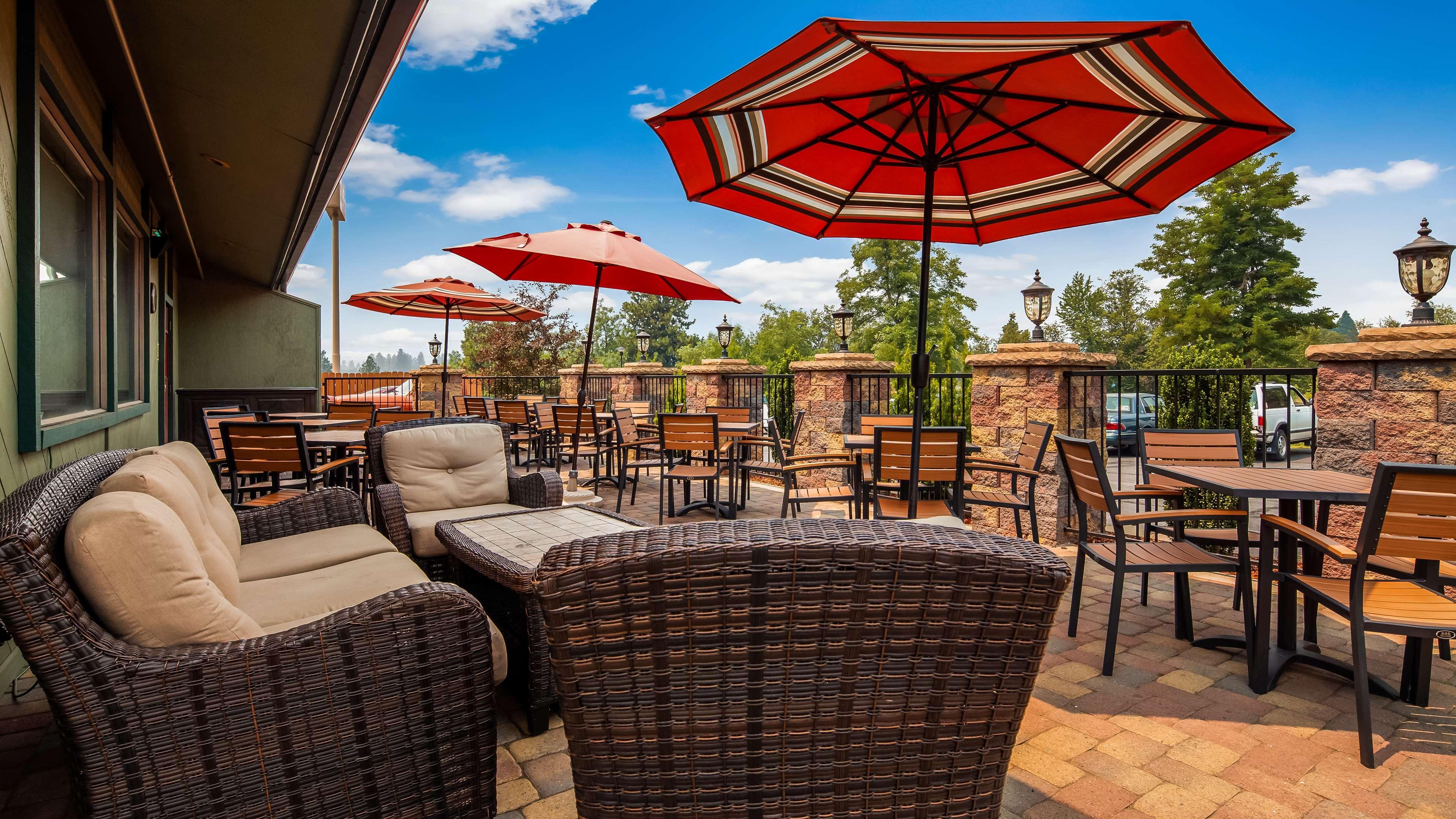 Best Western Plus Tree House Mount Shasta Exterior foto